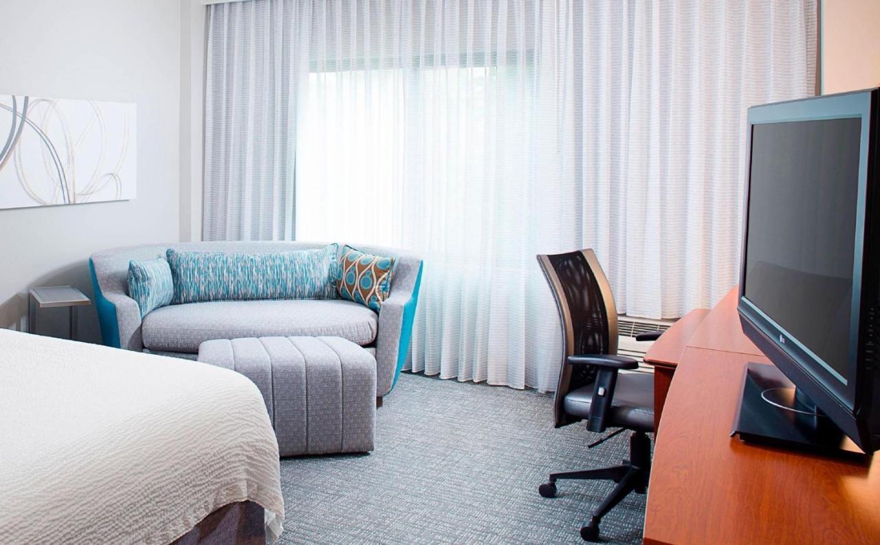 คอร์ทยาร์ด โรอาโนค แอร์พอร์ต Hotel โรอาโนก ภายนอก รูปภาพ