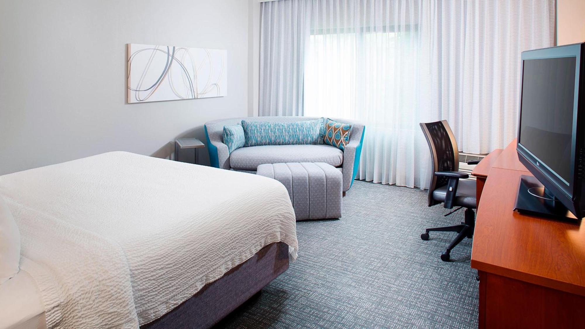 คอร์ทยาร์ด โรอาโนค แอร์พอร์ต Hotel โรอาโนก ภายนอก รูปภาพ