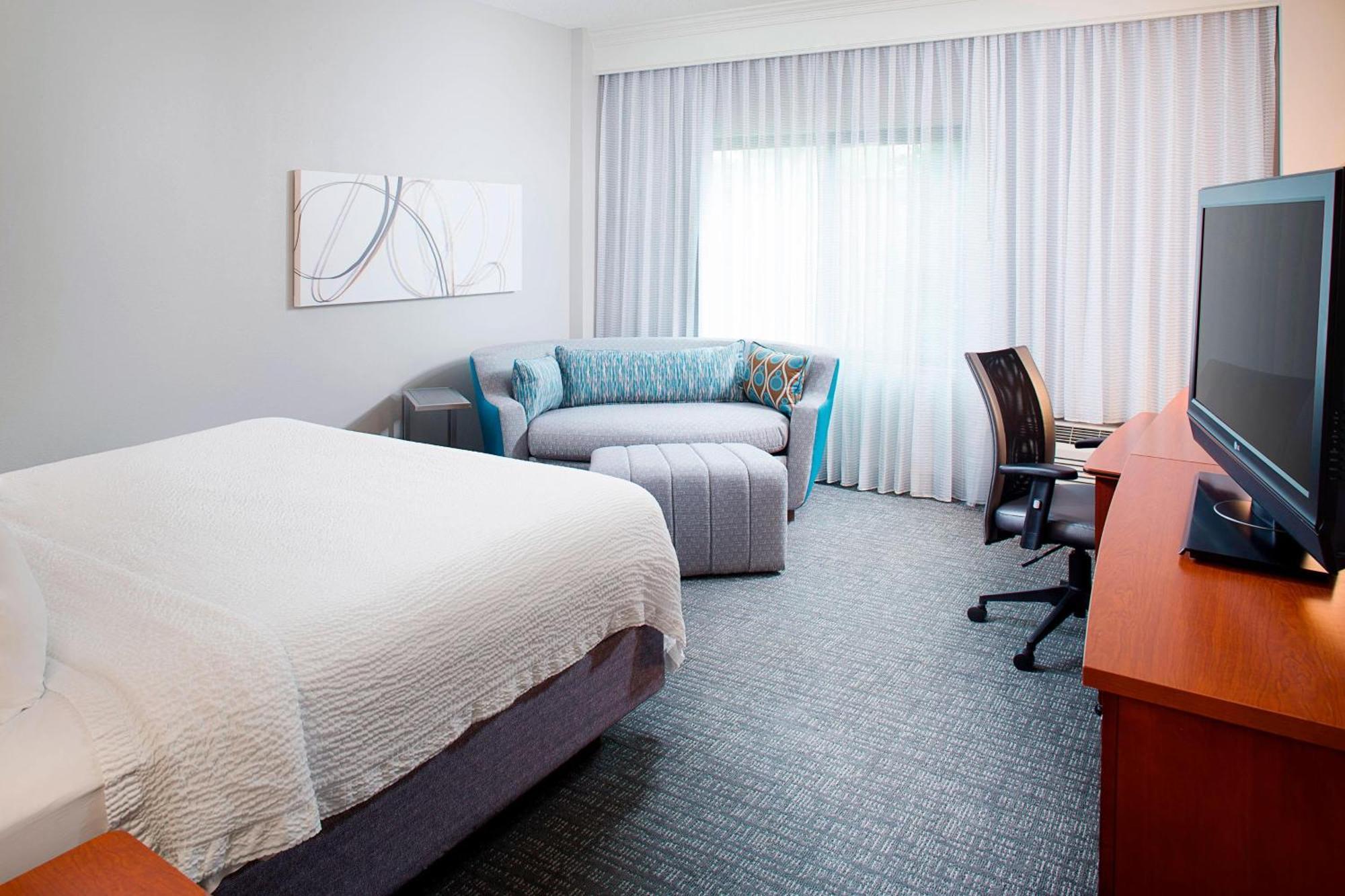 คอร์ทยาร์ด โรอาโนค แอร์พอร์ต Hotel โรอาโนก ภายนอก รูปภาพ