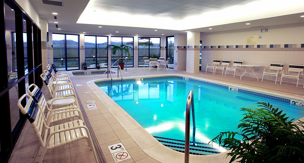 คอร์ทยาร์ด โรอาโนค แอร์พอร์ต Hotel โรอาโนก ภายนอก รูปภาพ