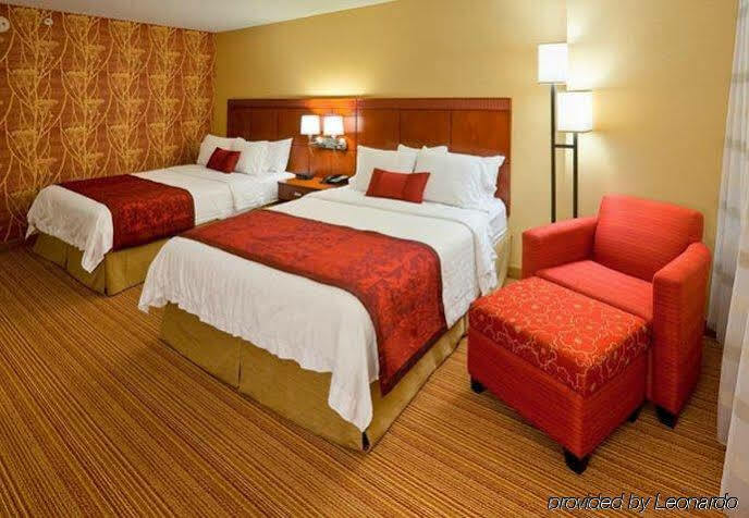 คอร์ทยาร์ด โรอาโนค แอร์พอร์ต Hotel โรอาโนก ภายนอก รูปภาพ